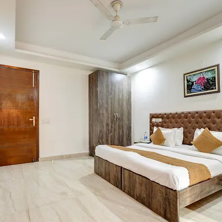 Hotel Aron By The Premium Villa